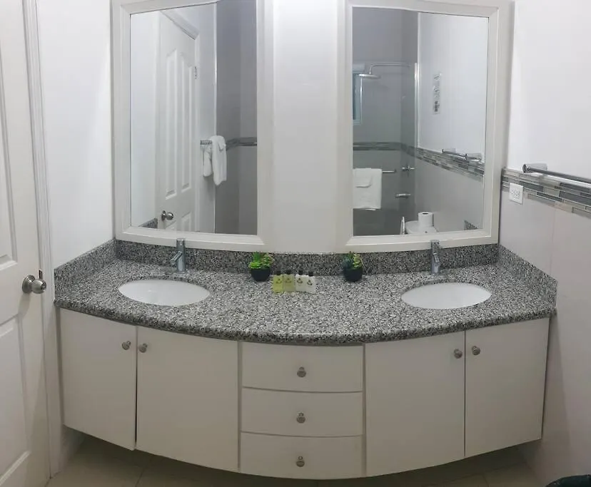 Harloe'S Place Apartment Kingston